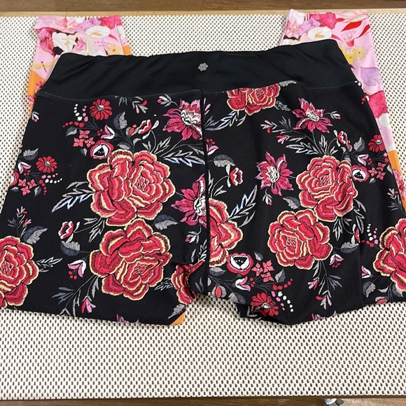 Nanette Lepore Flowered Capri Leggings - Sz 3X - Picture 4 of 8
